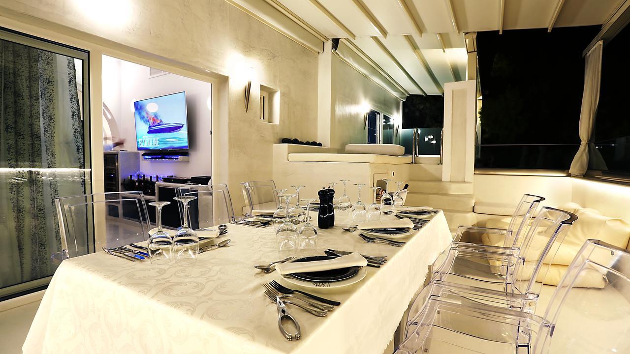 Santorini Loft Apartment Kamari  Exterior photo